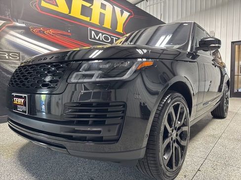 Used 2020 Land Rover Range Rover HSE AWD/4WD image 2