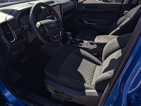 Used 2025 Ford Ranger XLT image 10