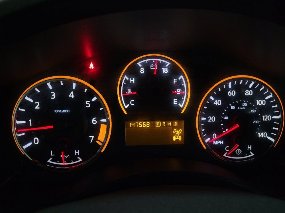 Used 2012 Nissan Titan SL w/ SL Technology Pkg AWD/4WD image 23