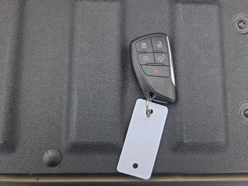 Used 2023 GMC Sierra 1500 AT4 w/ AT4 Preferred Package image 22