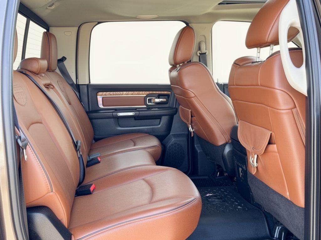 Used 2018 RAM 2500 Longhorn AWD/4WD image 29