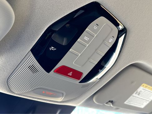 Used 2025 Kia K4 LXS image 35