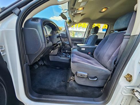 Used 2005 Dodge Ram 2500 Truck SLT w/ Trailer Tow Group AWD/4WD image 10