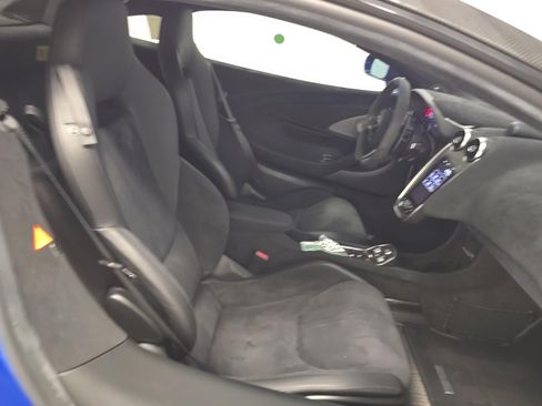 Used 2019 McLaren 600LT RWD image 6