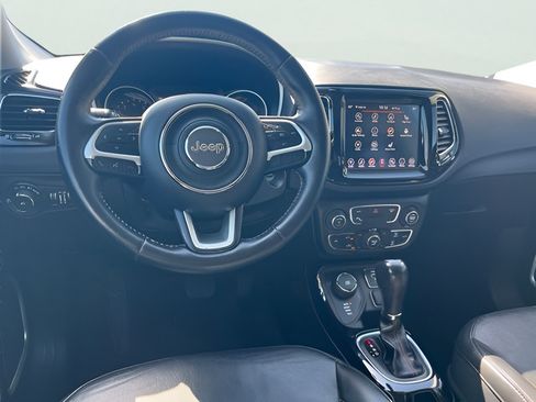 Used 2019 Jeep Compass Limited w/ Safety & Security Group AWD/4WD image 15
