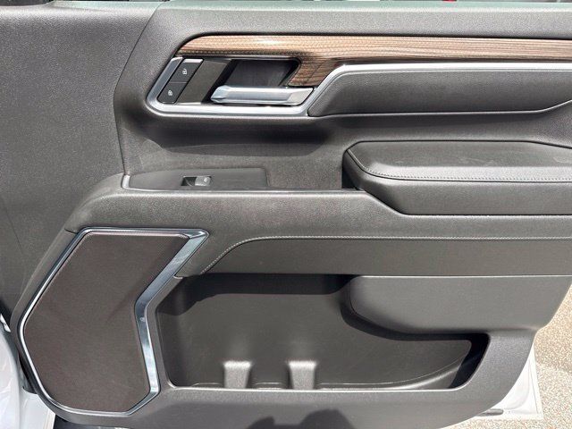 Used 2024 Chevrolet Silverado 2500 LT w/ Convenience Package AWD/4WD image 26