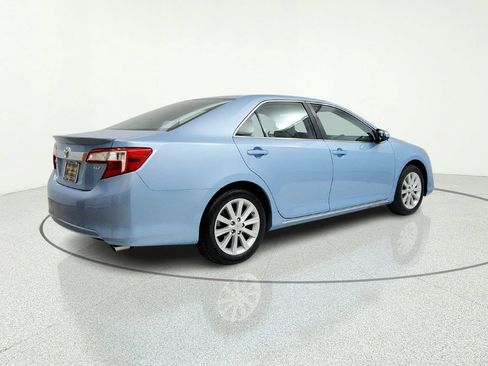 Used 2012 Toyota Camry XLE FWD image 8