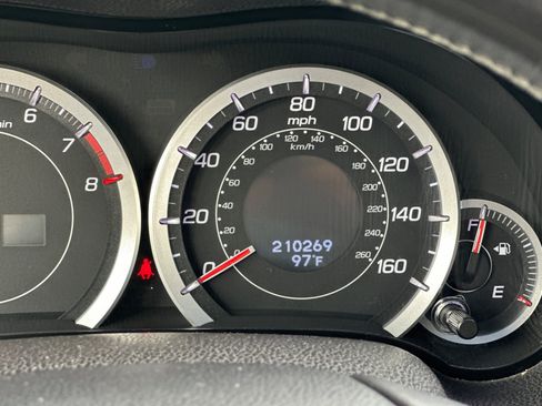 Used 2012 Acura TSX Sport Wagon FWD image 30