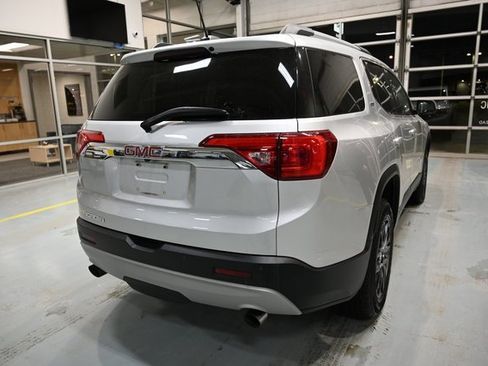 Used 2019 GMC Acadia SLT image 5