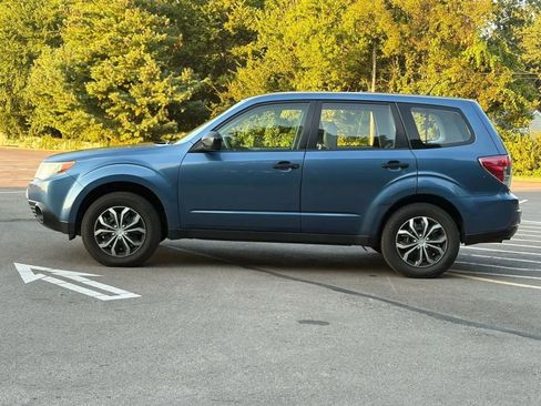 Used 2009 Subaru Forester 2.5X image 2