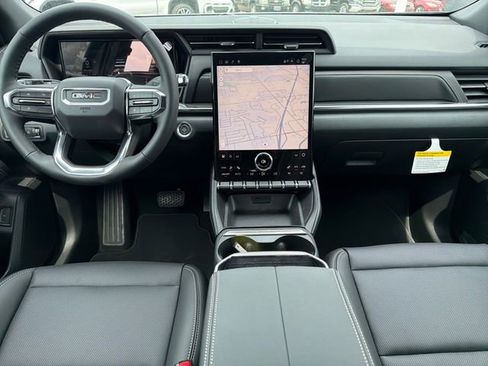New 2026 GMC Terrain Elevation w/ Elevation Premium Package FWD image 9