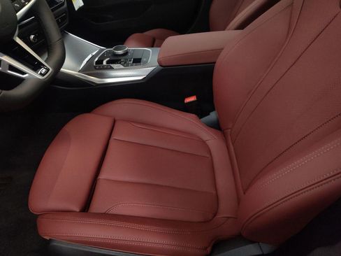 Used 2026 BMW 330i xDrive Sedan w/ M Sport Package image 18