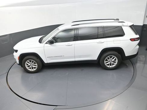 Used 2023 Jeep Grand Cherokee L Laredo RWD image 49
