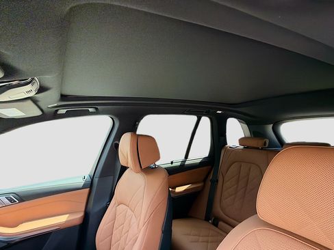 New 2026 BMW X5 M60i AWD/4WD image 26
