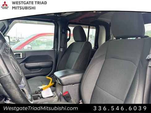 Used 2020 Jeep Gladiator Sport w/ Quick Order Package 24S AWD/4WD image 8