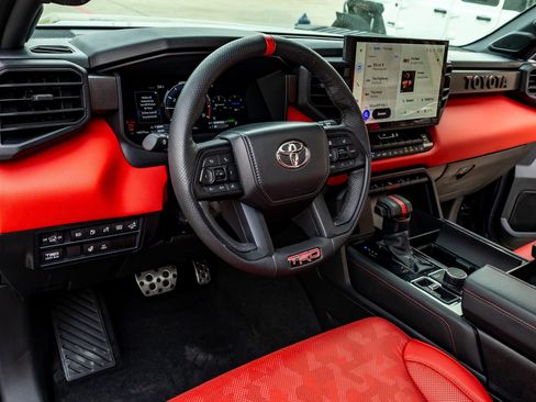 Used 2025 Toyota Sequoia TRD Pro AWD/4WD image 17