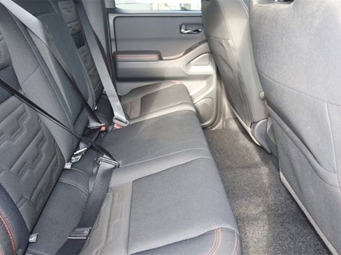 Certified 2024 Nissan Frontier PRO-4X w/ Technology Package image 35