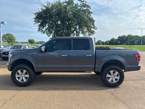 Used 2015 Ford F150 Platinum w/ Equipment Group 701A Luxury AWD/4WD image 8