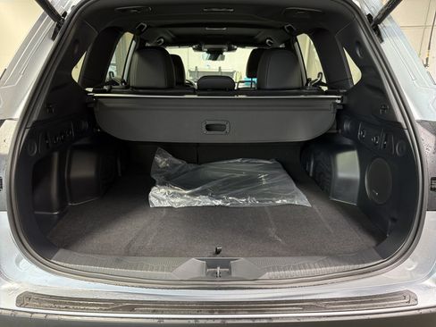 Certified 2026 Subaru Forester Touring AWD/4WD image 18