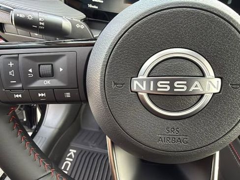 New 2026 Nissan Kicks SR AWD/4WD image 19