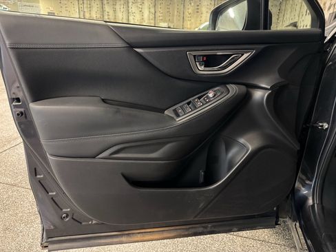 Used 2019 Subaru Forester Premium w/ All-Weather Package image 16