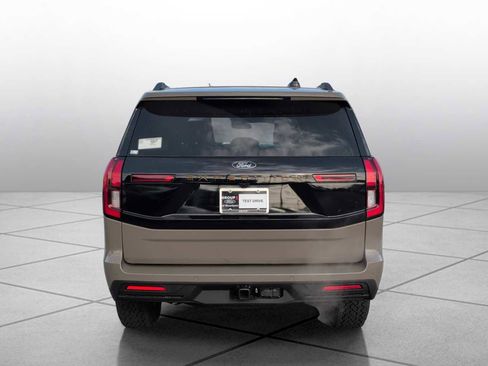 New 2026 Ford Expedition Tremor image 4