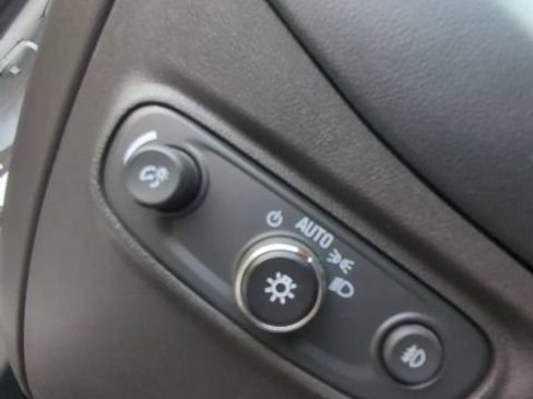 Used 2020 Chevrolet Equinox LT FWD image 27