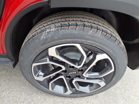 New 2026 Chevrolet Trax RS w/ Driver Confidence Package image 8