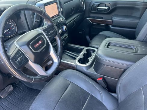 Used 2022 GMC Sierra 3500 SLT w/ SLT Preferred Package image 7