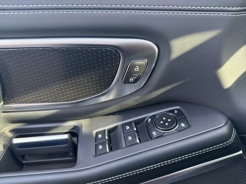 New 2026 Ford Expedition Platinum image 12