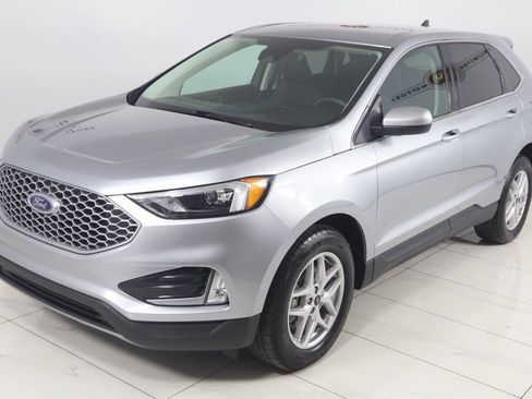 Used 2024 Ford Edge SEL w/ Convenience Package image 19
