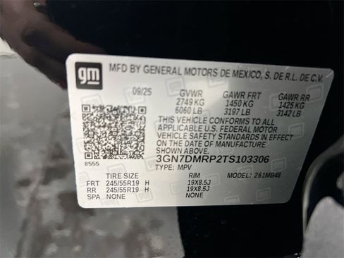 New 2026 Chevrolet Equinox EV LT image 28