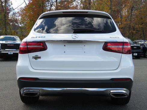 Used 2019 Mercedes-Benz GLC 300 4MATIC image 7