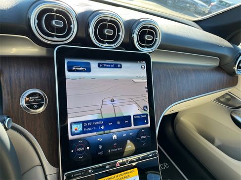 Certified 2025 Mercedes-Benz GLC 300 4MATIC image 21