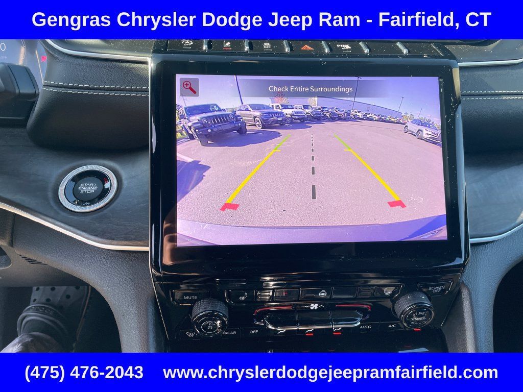 Used 2023 Jeep Grand Cherokee L Limited w/ Luxury Tech Group II AWD/4WD image 59