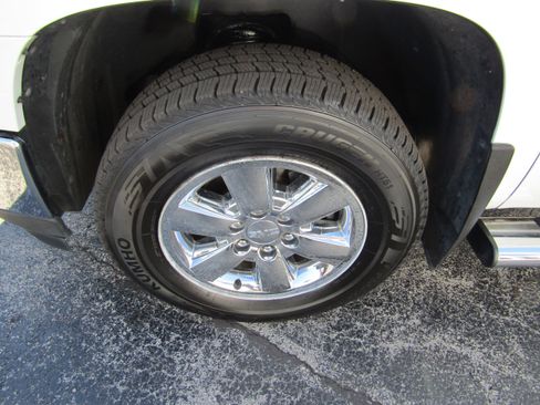 Used 2013 GMC Sierra 1500 SLE w/ Power Tech Package image 7