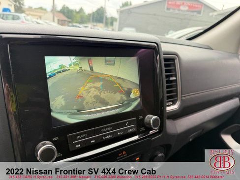 Used 2022 Nissan Frontier SV AWD/4WD image 25