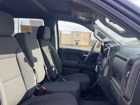 Used 2021 Chevrolet Silverado 1500 Custom Trail Boss w/ Safety Confidence Package image 11