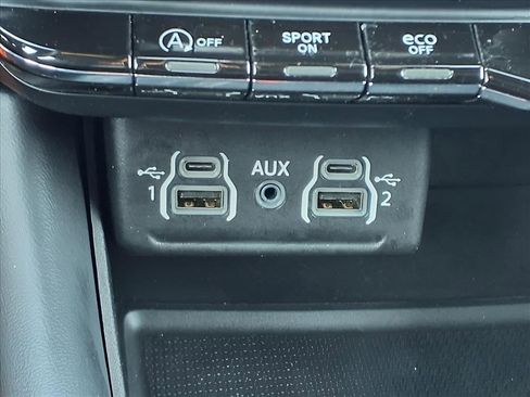 Used 2024 Dodge Durango GT image 21