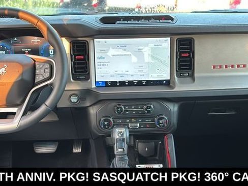 New 2026 Ford Bronco Outer Banks w/ Sasquatch Package AWD/4WD image 8
