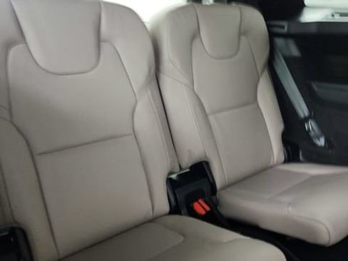 Certified 2026 Volvo XC90 B6 Ultra w/ Protection Package AWD/4WD image 35
