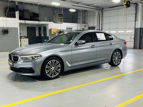 Used 2019 BMW 540i w/ Premium Package image 14