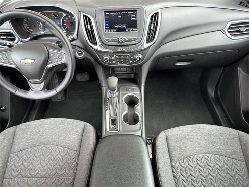 Certified 2024 Chevrolet Equinox LT image 18
