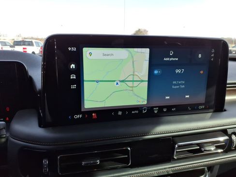 Used 2025 Lincoln Aviator Reserve w/ Equipment Group 201A image 18