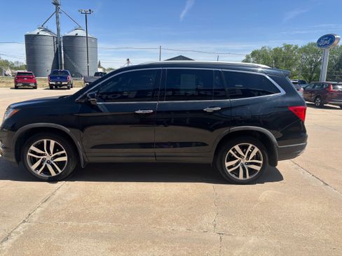 Used 2016 Honda Pilot Elite image 7