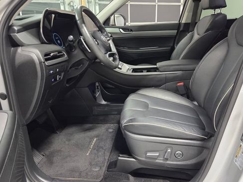 Certified 2025 Hyundai Palisade SEL FWD image 5
