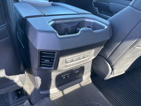 Used 2024 Toyota Tundra Platinum AWD/4WD image 16