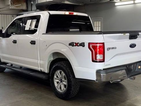 Used 2017 Ford F150 XLT w/ Equipment Group 301A Mid AWD/4WD image 9
