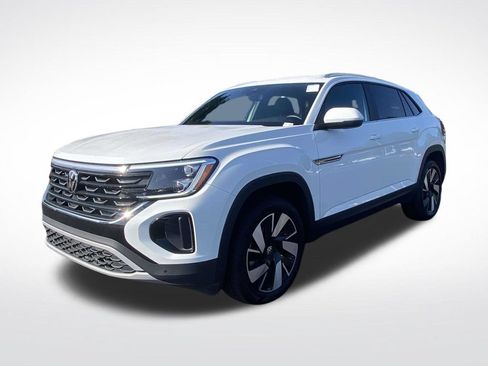 Used 2025 Volkswagen Atlas Cross Sport SE FWD image 3