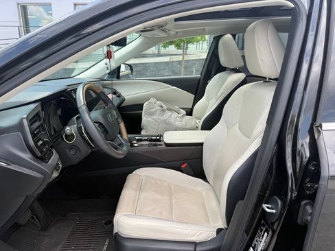 Used 2023 Lexus RX 350 w/ Accessory Package (2T) AWD/4WD image 2